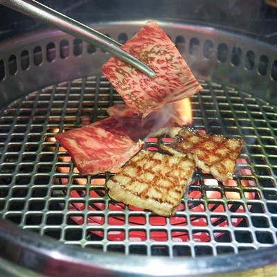 Japanese barbecue restaurant in Spain